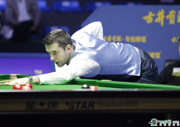 特别是在比 特别是在比