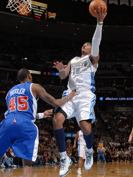 表现卓越 表现卓越