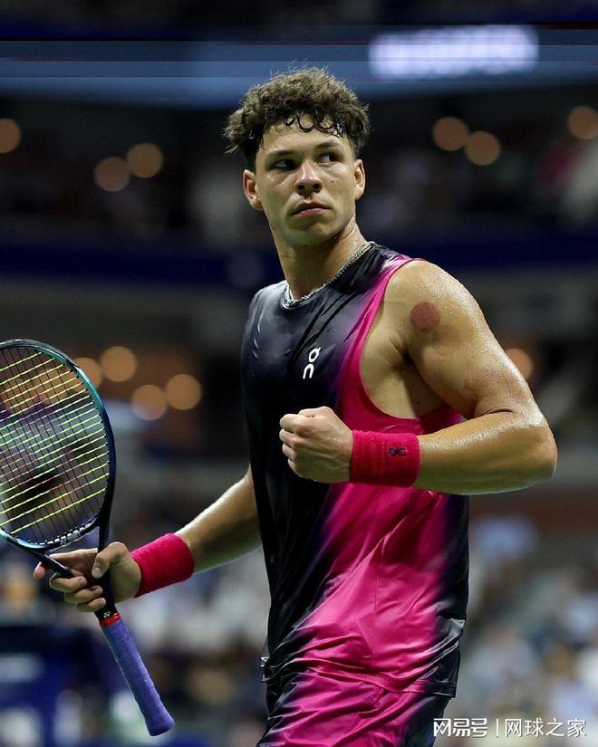 引了无数球 引了无数球